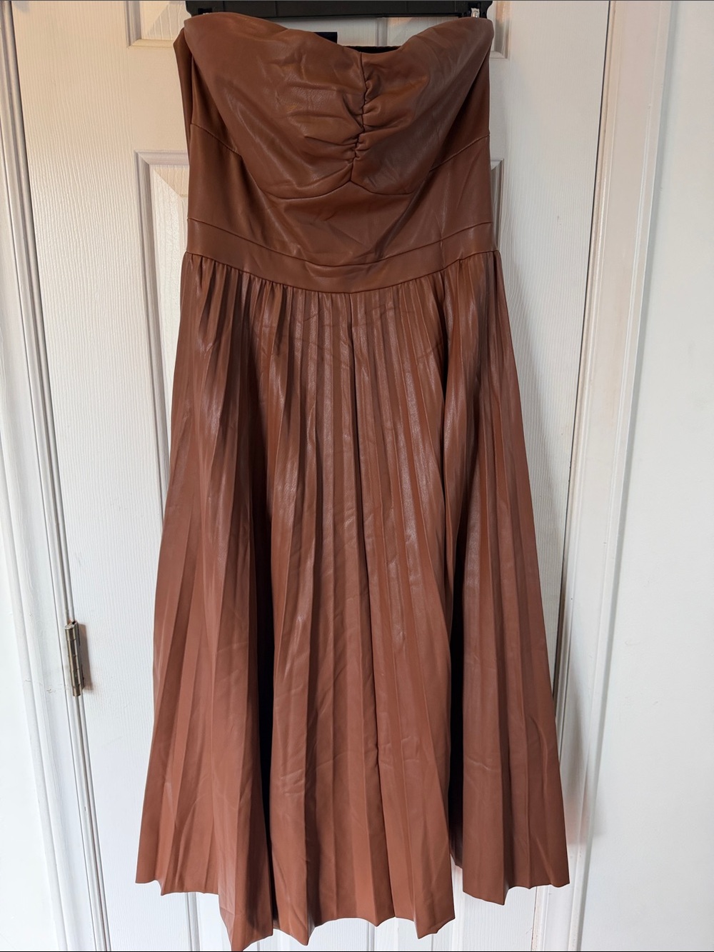 Scoop Ultimate Faux Leather Strapless Midi Dress Large 12-14 - Picture 4 of 6